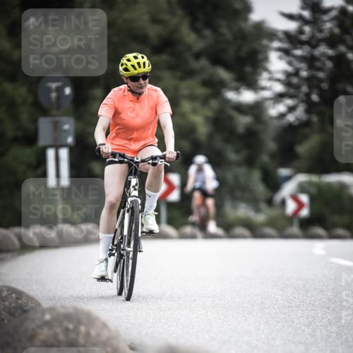 21.06.2026 - 29. Vierlanden-Triathlon H.Heesch http://msf.ph/oto/9858282 21.06.2026 10:30:31 Radfahren 307, 355, 365, 556, 579 meine-sportfotos.de