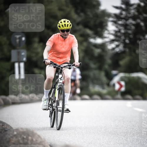 21.06.2026 - 29. Vierlanden-Triathlon H.Heesch http://msf.ph/oto/9858297 21.06.2026 10:30:32 Radfahren 307, 355, 365, 556, 579 meine-sportfotos.de
