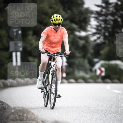 21.06.2026 - 29. Vierlanden-Triathlon H.Heesch http://msf.ph/oto/9858299 21.06.2026 10:30:32 Radfahren 307, 355, 365, 556, 579 meine-sportfotos.de