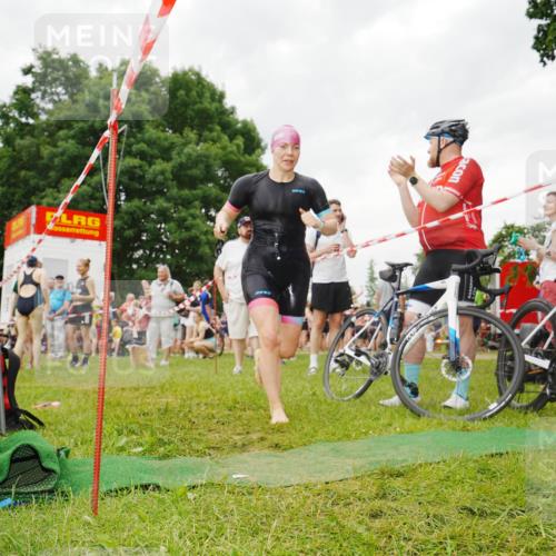 21.06.2026 - 29. Vierlanden-Triathlon LAZAROV Photography http://msf.ph/oto/9858303 21.06.2026 10:24:04 Schwimmen 560 meine-sportfotos.de