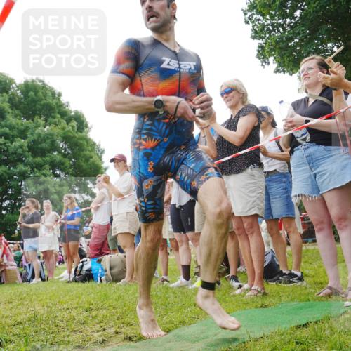 21.06.2026 - 29. Vierlanden-Triathlon LAZAROV Photography http://msf.ph/oto/9858339 21.06.2026 10:53:23 Schwimmen 657 meine-sportfotos.de