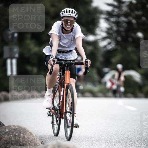 21.06.2026 - 29. Vierlanden-Triathlon H.Heesch http://msf.ph/oto/9858340 21.06.2026 10:30:37 Radfahren 158, 192, 307, 512, 579 meine-sportfotos.de