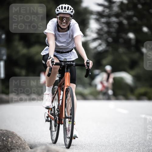 21.06.2026 - 29. Vierlanden-Triathlon H.Heesch http://msf.ph/oto/9858346 21.06.2026 10:30:37 Radfahren 158, 192, 307, 512, 579 meine-sportfotos.de