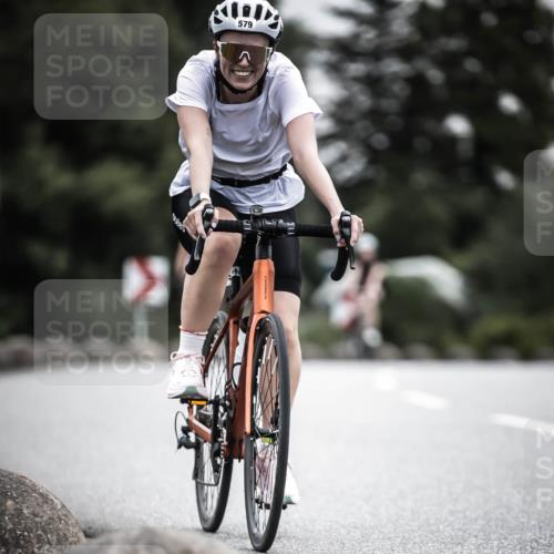 21.06.2026 - 29. Vierlanden-Triathlon H.Heesch http://msf.ph/oto/9858352 21.06.2026 10:30:37 Radfahren 158, 192, 307, 512, 579 meine-sportfotos.de