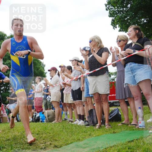 21.06.2026 - 29. Vierlanden-Triathlon LAZAROV Photography http://msf.ph/oto/9858365 21.06.2026 10:55:42 Schwimmen 637, 686, 742 meine-sportfotos.de