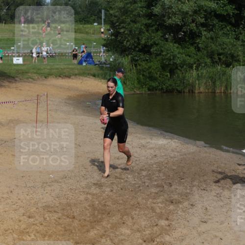 21.06.2026 - 29. Vierlanden-Triathlon Andreas Tolksdorf http://msf.ph/oto/9858370 21.06.2026 09:03:21 Schwimmen 241, 261 meine-sportfotos.de
