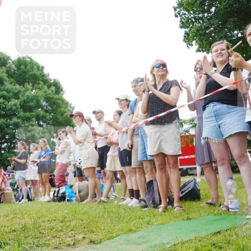 21.06.2026 - 29. Vierlanden-Triathlon LAZAROV Photography http://msf.ph/oto/9858396 21.06.2026 10:56:36 Schwimmen 654 meine-sportfotos.de