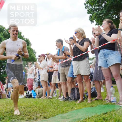 21.06.2026 - 29. Vierlanden-Triathlon LAZAROV Photography http://msf.ph/oto/9858402 21.06.2026 10:57:11 Schwimmen 726 meine-sportfotos.de