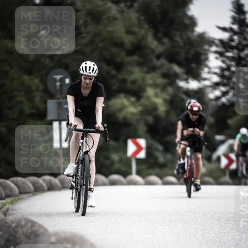21.06.2026 - 29. Vierlanden-Triathlon H.Heesch http://msf.ph/oto/9858409 21.06.2026 10:30:42 Radfahren 158, 174, 192, 314, 366, 512, 559 meine-sportfotos.de