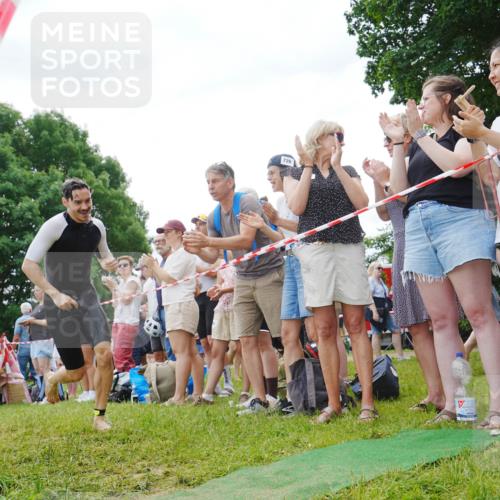 21.06.2026 - 29. Vierlanden-Triathlon LAZAROV Photography http://msf.ph/oto/9858413 21.06.2026 10:57:18 Schwimmen 701, 726, 740 meine-sportfotos.de
