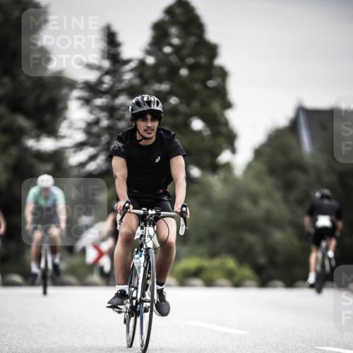 21.06.2026 - 29. Vierlanden-Triathlon H.Heesch http://msf.ph/oto/9858479 21.06.2026 10:30:45 Radfahren 174, 192, 294, 314, 366, 512, 534, 559, 586 meine-sportfotos.de