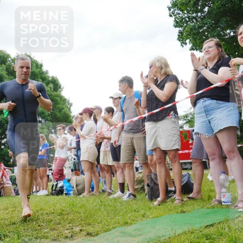 21.06.2026 - 29. Vierlanden-Triathlon LAZAROV Photography http://msf.ph/oto/9858527 21.06.2026 10:58:08 Schwimmen 640, 650, 666, 674 meine-sportfotos.de