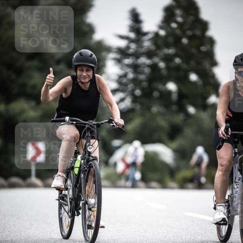 21.06.2026 - 29. Vierlanden-Triathlon H.Heesch http://msf.ph/oto/9858528 21.06.2026 10:30:50 Radfahren 142, 174, 294, 314, 366, 534, 559, 580, 586 meine-sportfotos.de