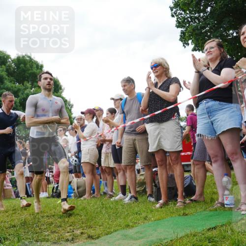 21.06.2026 - 29. Vierlanden-Triathlon LAZAROV Photography http://msf.ph/oto/9858555 21.06.2026 10:58:09 Schwimmen 640, 650, 666, 674 meine-sportfotos.de
