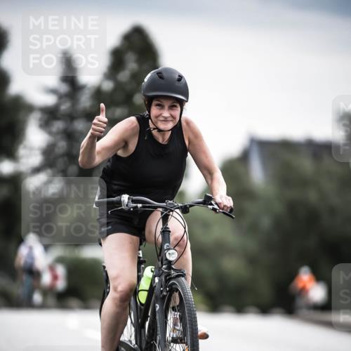 21.06.2026 - 29. Vierlanden-Triathlon H.Heesch http://msf.ph/oto/9858561 21.06.2026 10:30:50 Radfahren 142, 174, 294, 314, 366, 534, 559, 580, 586 meine-sportfotos.de