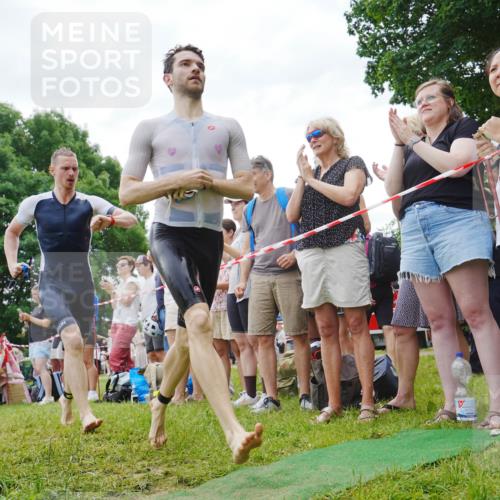 21.06.2026 - 29. Vierlanden-Triathlon LAZAROV Photography http://msf.ph/oto/9858562 21.06.2026 10:58:09 Schwimmen 640, 650, 666, 674 meine-sportfotos.de
