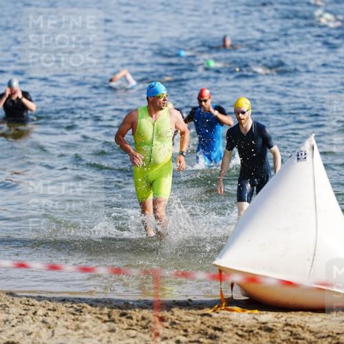 21.06.2026 - 29. Vierlanden-Triathlon LAZAROV Photography http://msf.ph/oto/9858563 21.06.2026 08:13:35 Schwimmen  meine-sportfotos.de