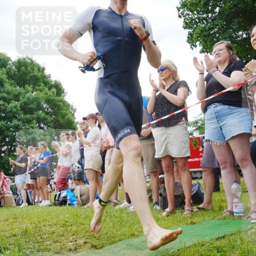 21.06.2026 - 29. Vierlanden-Triathlon LAZAROV Photography http://msf.ph/oto/9858577 21.06.2026 10:58:10 Schwimmen 640, 650, 666, 674 meine-sportfotos.de