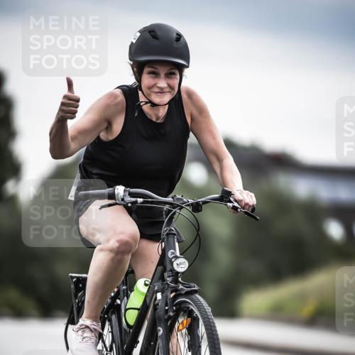 21.06.2026 - 29. Vierlanden-Triathlon H.Heesch http://msf.ph/oto/9858582 21.06.2026 10:30:51 Radfahren 142, 174, 175, 294, 314, 523, 534, 559, 580, 586 meine-sportfotos.de