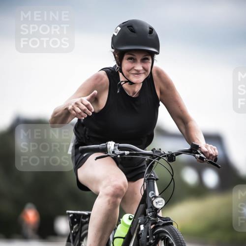 21.06.2026 - 29. Vierlanden-Triathlon H.Heesch http://msf.ph/oto/9858590 21.06.2026 10:30:51 Radfahren 142, 174, 175, 294, 314, 523, 534, 559, 580, 586 meine-sportfotos.de