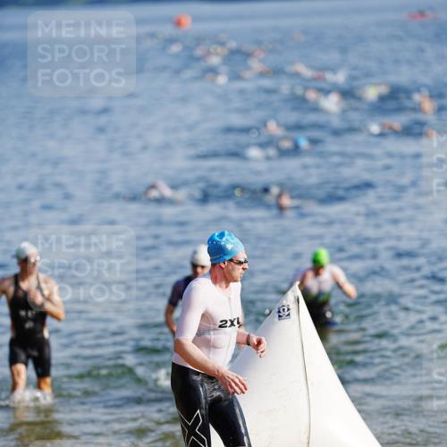 21.06.2026 - 29. Vierlanden-Triathlon LAZAROV Photography http://msf.ph/oto/9858616 21.06.2026 08:14:05 Schwimmen  meine-sportfotos.de