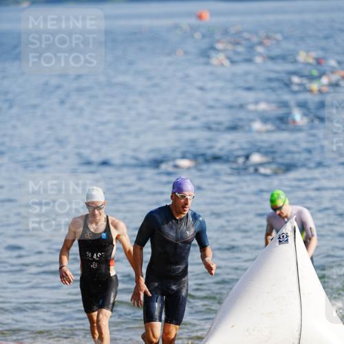 21.06.2026 - 29. Vierlanden-Triathlon LAZAROV Photography http://msf.ph/oto/9858637 21.06.2026 08:14:10 Schwimmen  meine-sportfotos.de