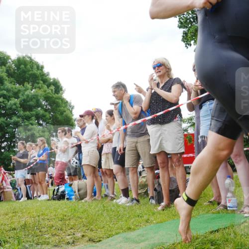 21.06.2026 - 29. Vierlanden-Triathlon LAZAROV Photography http://msf.ph/oto/9858675 21.06.2026 10:58:21 Schwimmen 668, 691, 715, 719 meine-sportfotos.de