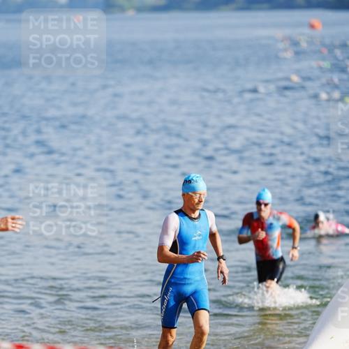 21.06.2026 - 29. Vierlanden-Triathlon LAZAROV Photography http://msf.ph/oto/9858691 21.06.2026 08:14:40 Schwimmen  meine-sportfotos.de