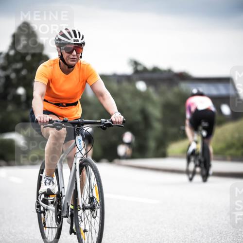21.06.2026 - 29. Vierlanden-Triathlon H.Heesch http://msf.ph/oto/9858698 21.06.2026 10:31:01 Radfahren 175, 360, 505, 523, 580, 623 meine-sportfotos.de