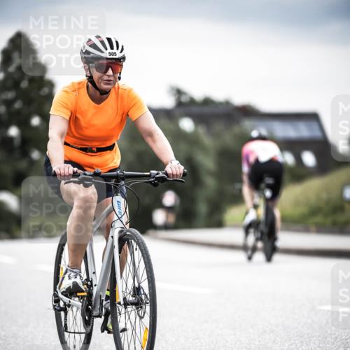 21.06.2026 - 29. Vierlanden-Triathlon H.Heesch http://msf.ph/oto/9858699 21.06.2026 10:31:01 Radfahren 175, 360, 505, 523, 580, 623 meine-sportfotos.de