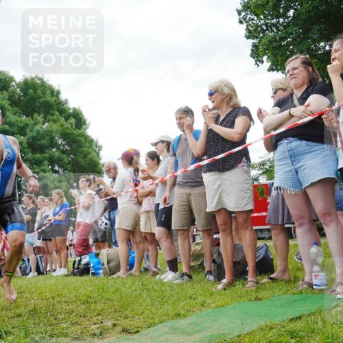 21.06.2026 - 29. Vierlanden-Triathlon LAZAROV Photography http://msf.ph/oto/9858735 21.06.2026 10:58:24 Schwimmen 665, 668, 691, 715, 719 meine-sportfotos.de