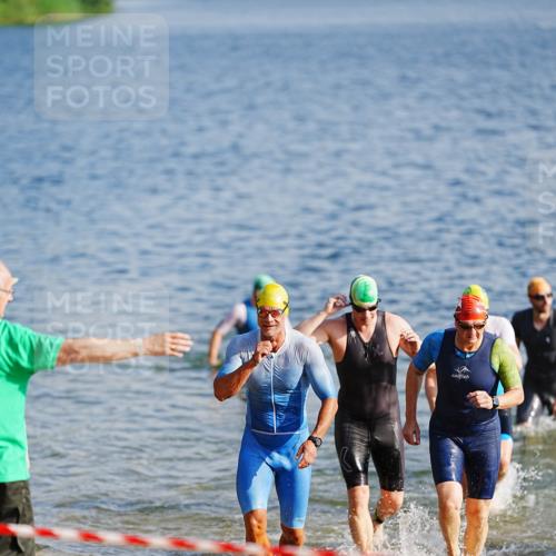 21.06.2026 - 29. Vierlanden-Triathlon LAZAROV Photography http://msf.ph/oto/9858763 21.06.2026 08:15:36 Schwimmen  meine-sportfotos.de