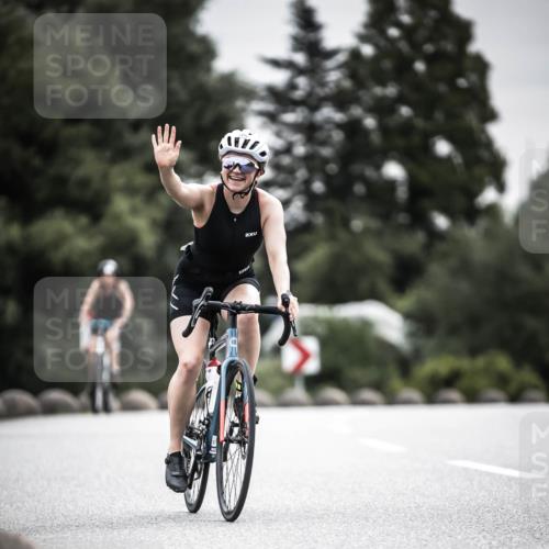21.06.2026 - 29. Vierlanden-Triathlon H.Heesch http://msf.ph/oto/9858787 21.06.2026 10:31:14 Radfahren 154, 229, 265, 280, 352, 498, 612 meine-sportfotos.de