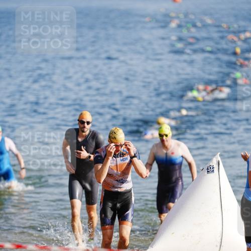 21.06.2026 - 29. Vierlanden-Triathlon LAZAROV Photography http://msf.ph/oto/9858791 21.06.2026 08:15:40 Schwimmen  meine-sportfotos.de