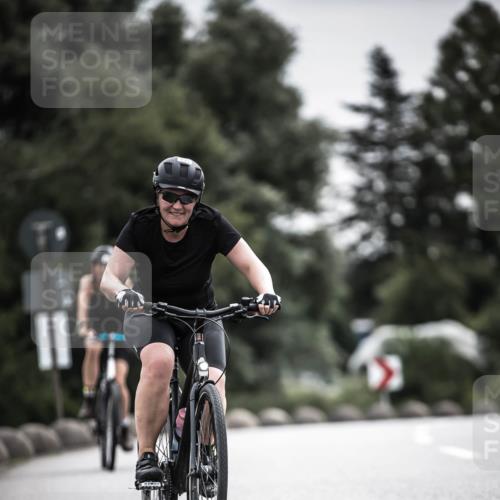 21.06.2026 - 29. Vierlanden-Triathlon H.Heesch http://msf.ph/oto/9858836 21.06.2026 10:31:17 Radfahren 229, 265, 280, 498, 612 meine-sportfotos.de