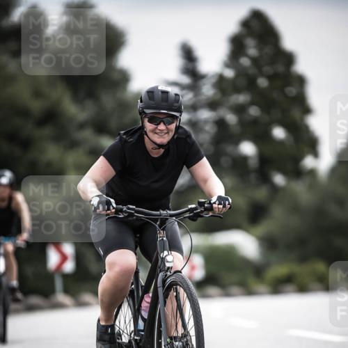 21.06.2026 - 29. Vierlanden-Triathlon H.Heesch http://msf.ph/oto/9858857 21.06.2026 10:31:18 Radfahren 229, 265, 498, 612 meine-sportfotos.de