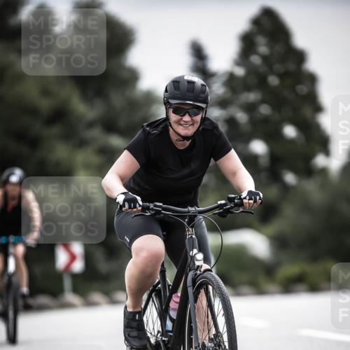 21.06.2026 - 29. Vierlanden-Triathlon H.Heesch http://msf.ph/oto/9858859 21.06.2026 10:31:18 Radfahren 229, 265, 498, 612 meine-sportfotos.de