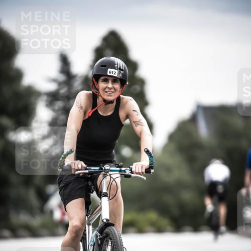 21.06.2026 - 29. Vierlanden-Triathlon H.Heesch http://msf.ph/oto/9858888 21.06.2026 10:31:20 Radfahren 265, 498, 612 meine-sportfotos.de