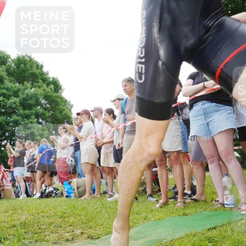 21.06.2026 - 29. Vierlanden-Triathlon LAZAROV Photography http://msf.ph/oto/9858909 21.06.2026 10:58:45 Schwimmen 630, 675, 721 meine-sportfotos.de
