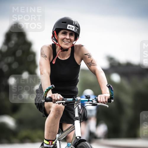 21.06.2026 - 29. Vierlanden-Triathlon H.Heesch http://msf.ph/oto/9858916 21.06.2026 10:31:20 Radfahren 265, 498, 612 meine-sportfotos.de