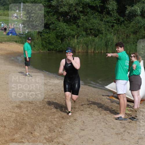 21.06.2026 - 29. Vierlanden-Triathlon Andreas Tolksdorf http://msf.ph/oto/9858923 21.06.2026 09:04:38 Schwimmen 290 meine-sportfotos.de