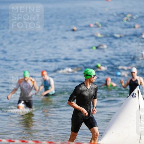 21.06.2026 - 29. Vierlanden-Triathlon LAZAROV Photography http://msf.ph/oto/9858986 21.06.2026 08:16:52 Schwimmen  meine-sportfotos.de