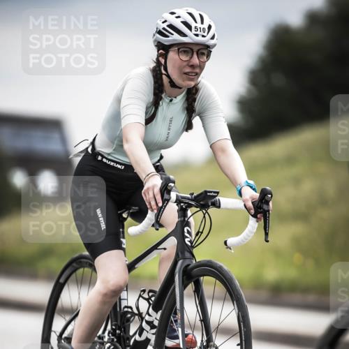 21.06.2026 - 29. Vierlanden-Triathlon H.Heesch http://msf.ph/oto/9858987 21.06.2026 10:31:34 Radfahren 145, 301, 337, 489, 510 meine-sportfotos.de