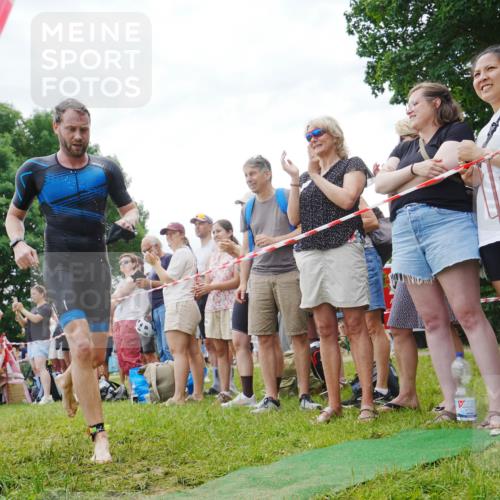 21.06.2026 - 29. Vierlanden-Triathlon LAZAROV Photography http://msf.ph/oto/9859001 21.06.2026 10:58:53 Schwimmen 630, 681, 699, 721, 745 meine-sportfotos.de