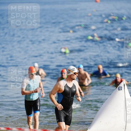 21.06.2026 - 29. Vierlanden-Triathlon LAZAROV Photography http://msf.ph/oto/9859020 21.06.2026 08:16:59 Schwimmen  meine-sportfotos.de