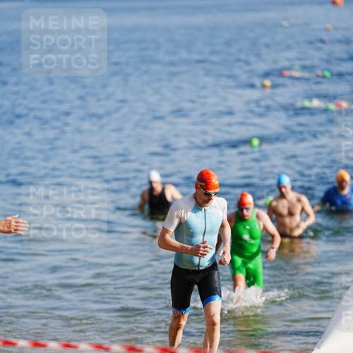 21.06.2026 - 29. Vierlanden-Triathlon LAZAROV Photography http://msf.ph/oto/9859025 21.06.2026 08:17:00 Schwimmen  meine-sportfotos.de