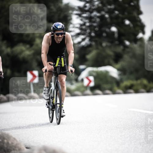 21.06.2026 - 29. Vierlanden-Triathlon H.Heesch http://msf.ph/oto/9859035 21.06.2026 10:31:42 Radfahren 123, 226, 301, 308, 1357 meine-sportfotos.de
