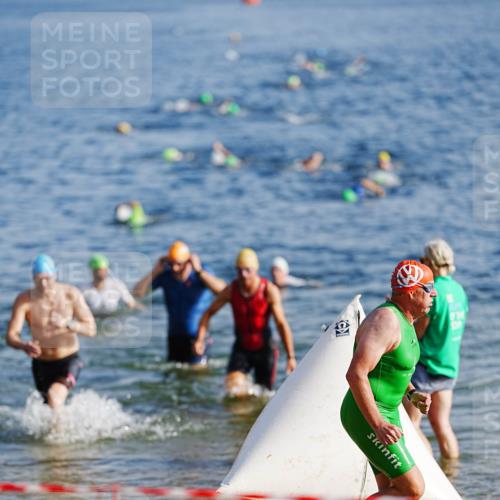 21.06.2026 - 29. Vierlanden-Triathlon LAZAROV Photography http://msf.ph/oto/9859048 21.06.2026 08:17:05 Schwimmen  meine-sportfotos.de