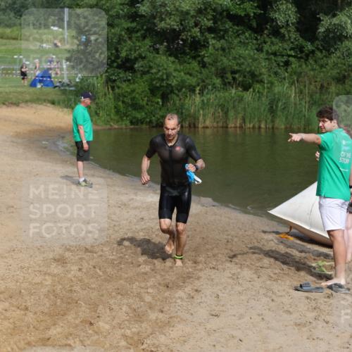 21.06.2026 - 29. Vierlanden-Triathlon Andreas Tolksdorf http://msf.ph/oto/9859073 21.06.2026 09:05:16 Schwimmen 192 meine-sportfotos.de