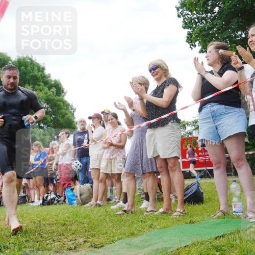 21.06.2026 - 29. Vierlanden-Triathlon LAZAROV Photography http://msf.ph/oto/9859098 21.06.2026 11:00:01 Schwimmen 724 meine-sportfotos.de